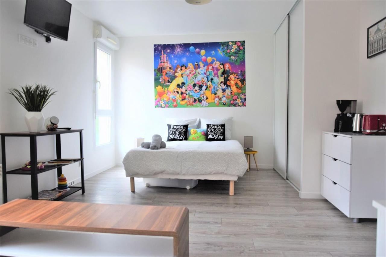 מונטבראן Studio Dreams Paris מראה חיצוני תמונה